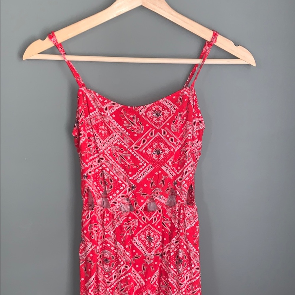 Red casual/ semi-formal dress